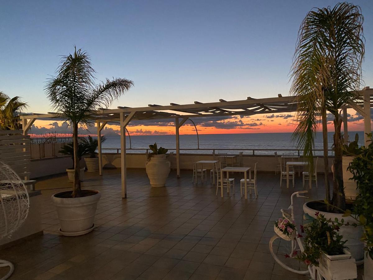 La Porta Del Mare Hotel Tropea Kültér fotó